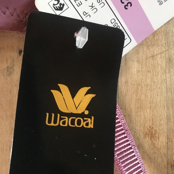 WACOAL LA FEME underwire T-shirt bra - Picture 12 of 13